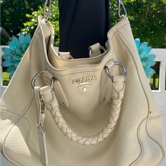 PRADA HANDBAG/CROSSBODY👜🌻 - Picture 11 of 14